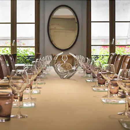 Entre Terre Et Hotel 3*