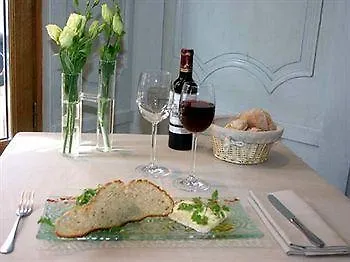 Hotel Entre Terre Et Honfleur