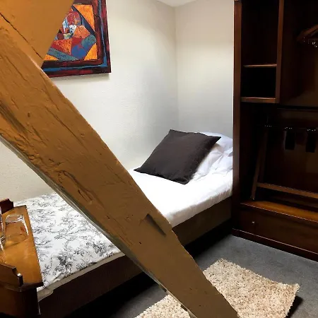 Entre Terre Et Hotel 3*