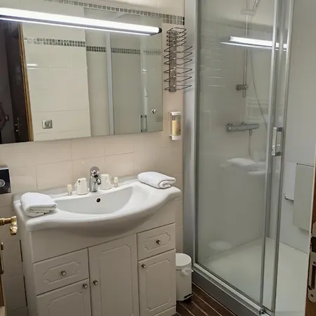 Hotell Entre Terre Et Honfleur