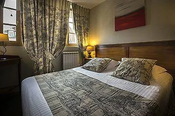 Entre Terre Et 3* הונפלר