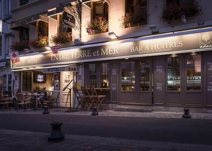 和地球之间的海酒店 翁弗勒尔