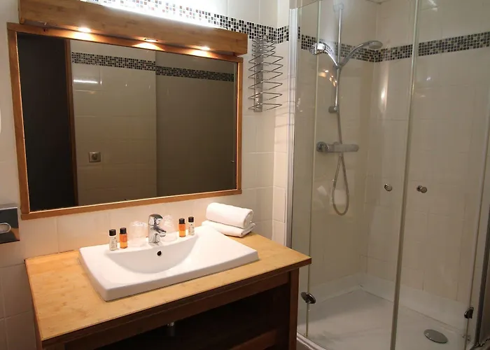 和地球之间的海酒店 酒店