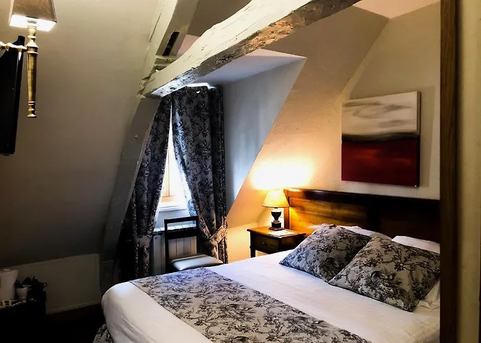 和地球之间的海酒店 3* 翁弗勒尔